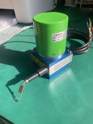 拉繩位移編碼器用導電性好的材料對信號線進行包裹