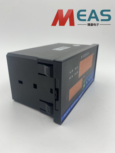 ���͹�BL8016�����@ʾ���ƃx